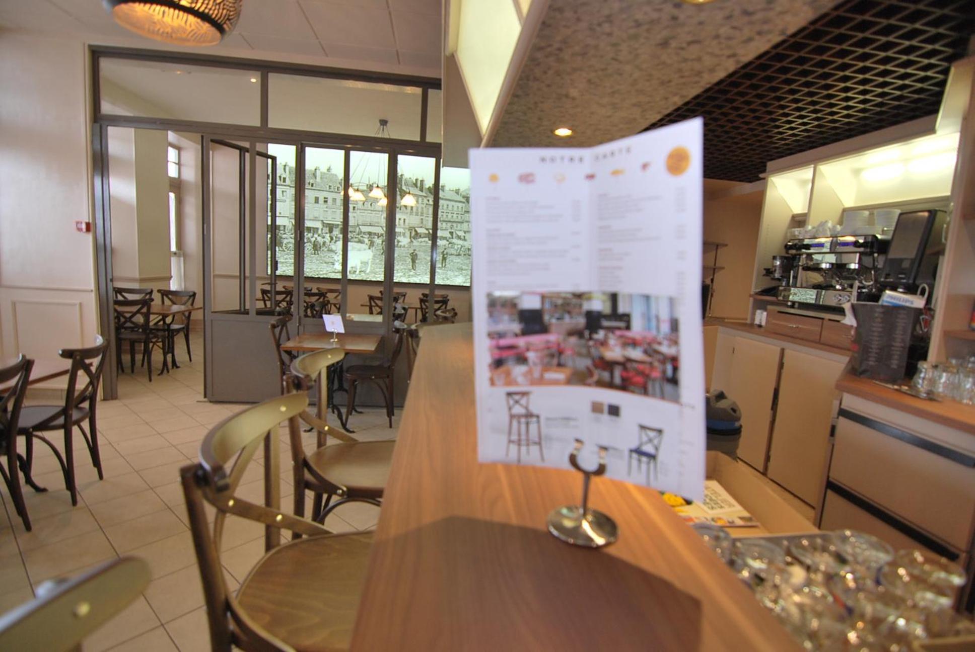 Pied A Terre - Appart'Hotels Au Coeur D'Autun Exterior photo