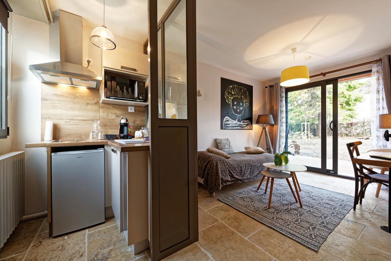 Pied A Terre - Appart'Hotels Au Coeur D'Autun Exterior photo