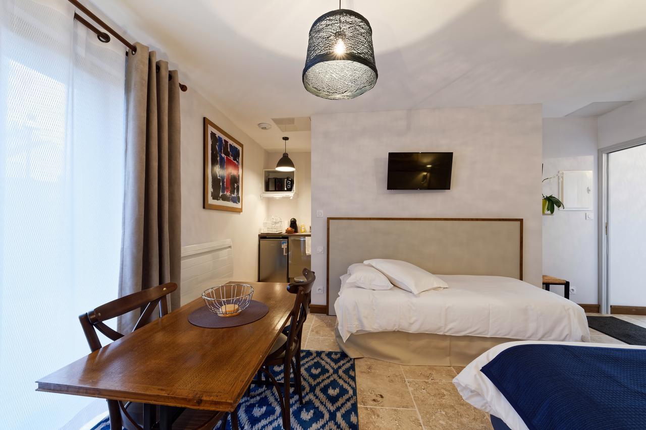 Pied A Terre - Appart'Hotels Au Coeur D'Autun Exterior photo